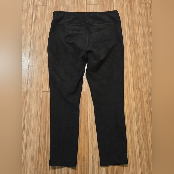 NWOT Andrew Marc Black Pants - Picture 5 of 7